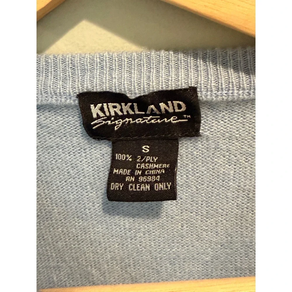 Kirkland Signature Mens Light Blue 100% 2-Ply Cashmere V-Neck Sweater Size Small